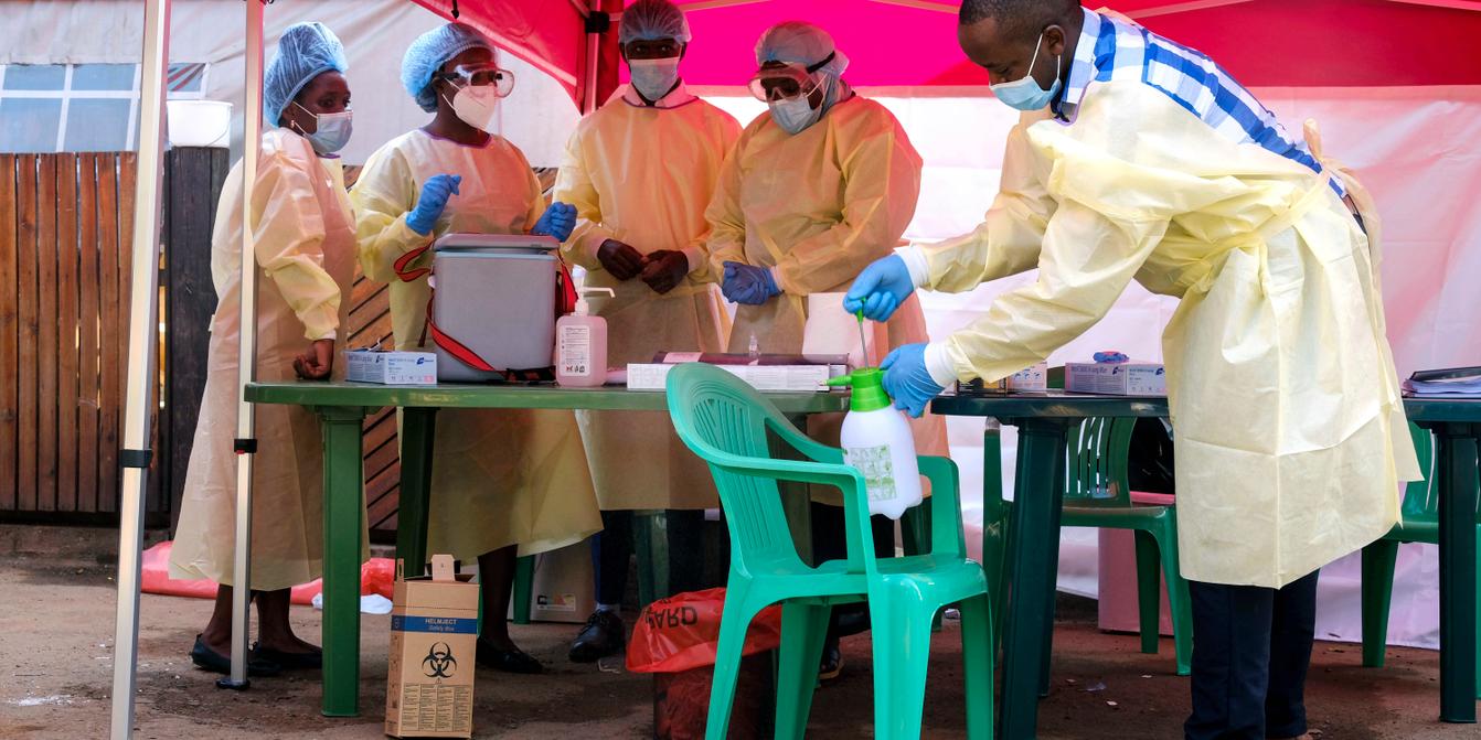 RDC–Ouganda : l’OMS sonne l’alerte face à une nouvelle flambée d’Ebola