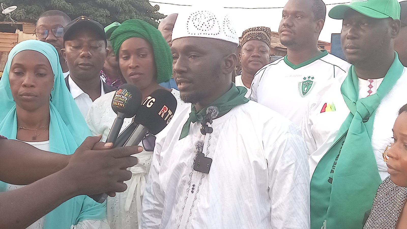 Guinée : la bataille électorale s’intensifie avant les scrutins