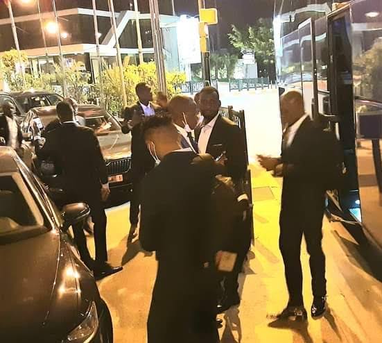 Football : des joueurs du Syli National bloqués avant le regroupement