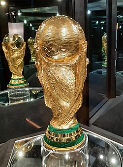 Sport : la Coupe du monde entre dans une phase décisive