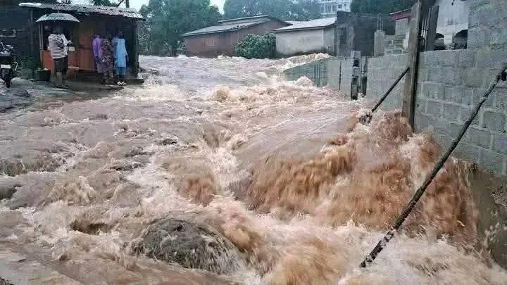 Météo : l’ANM appelle à la vigilance face aux risques d’orages et d’inondations