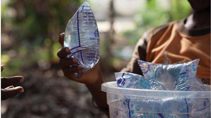 Sachets plastiques : des acteurs demandent un moratoire