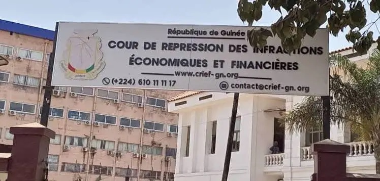 Guinée : la CRIEF reporte au 21 octobre deux affaires impliquant d’anciens hauts responsables
